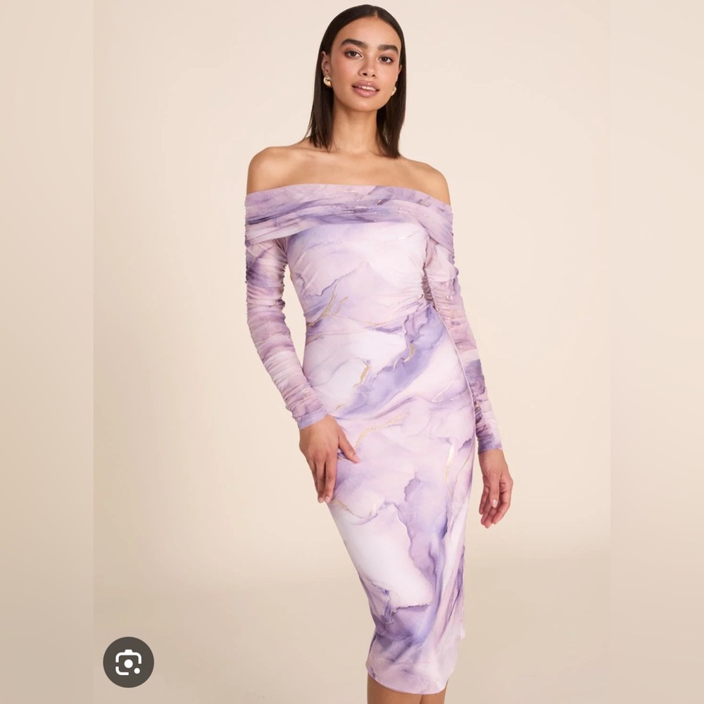 Le Chateau Lavender Marble Midi Dress
